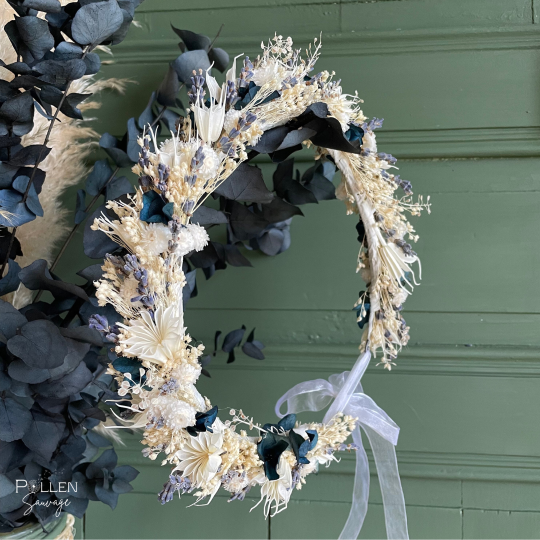 Couronne de tête en fleurs séchées - bleu