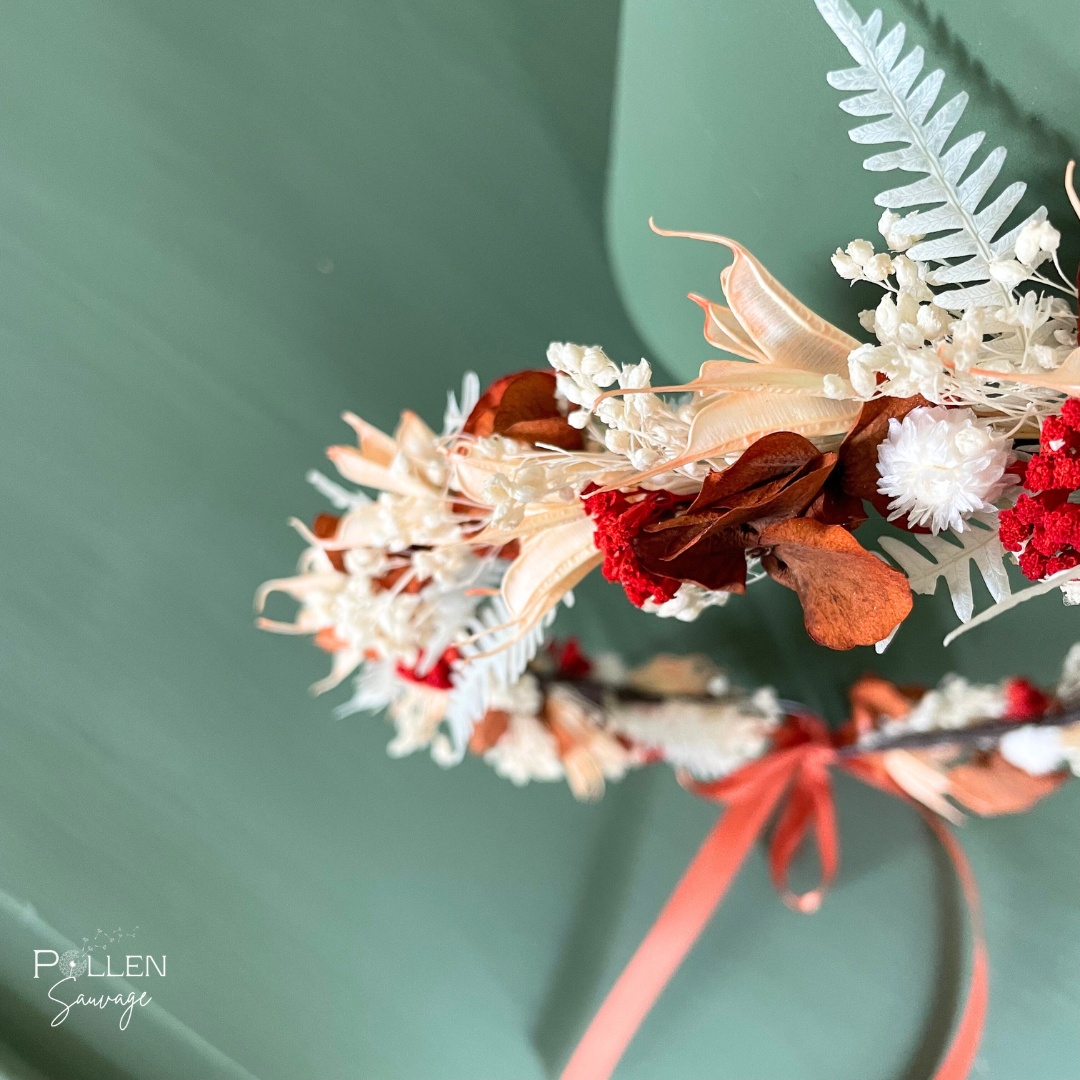 Couronne de tête en fleurs séchées - terracotta